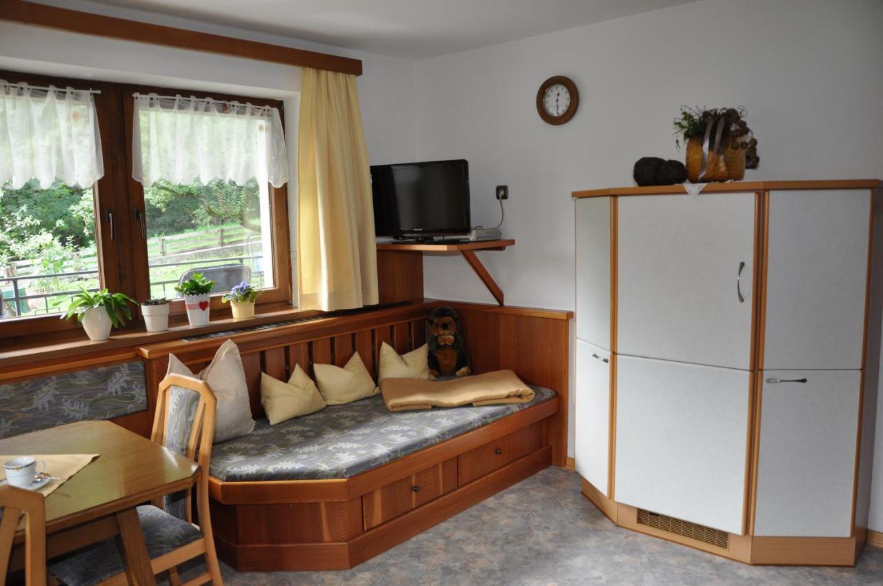 Ferienwohnung Pezzei Schlitters Ngoại thất bức ảnh