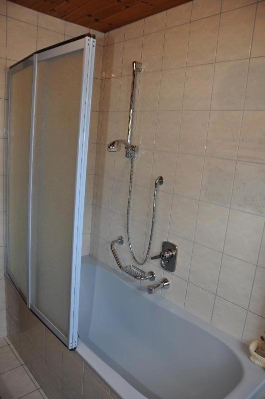 Ferienwohnung Pezzei Schlitters Ngoại thất bức ảnh